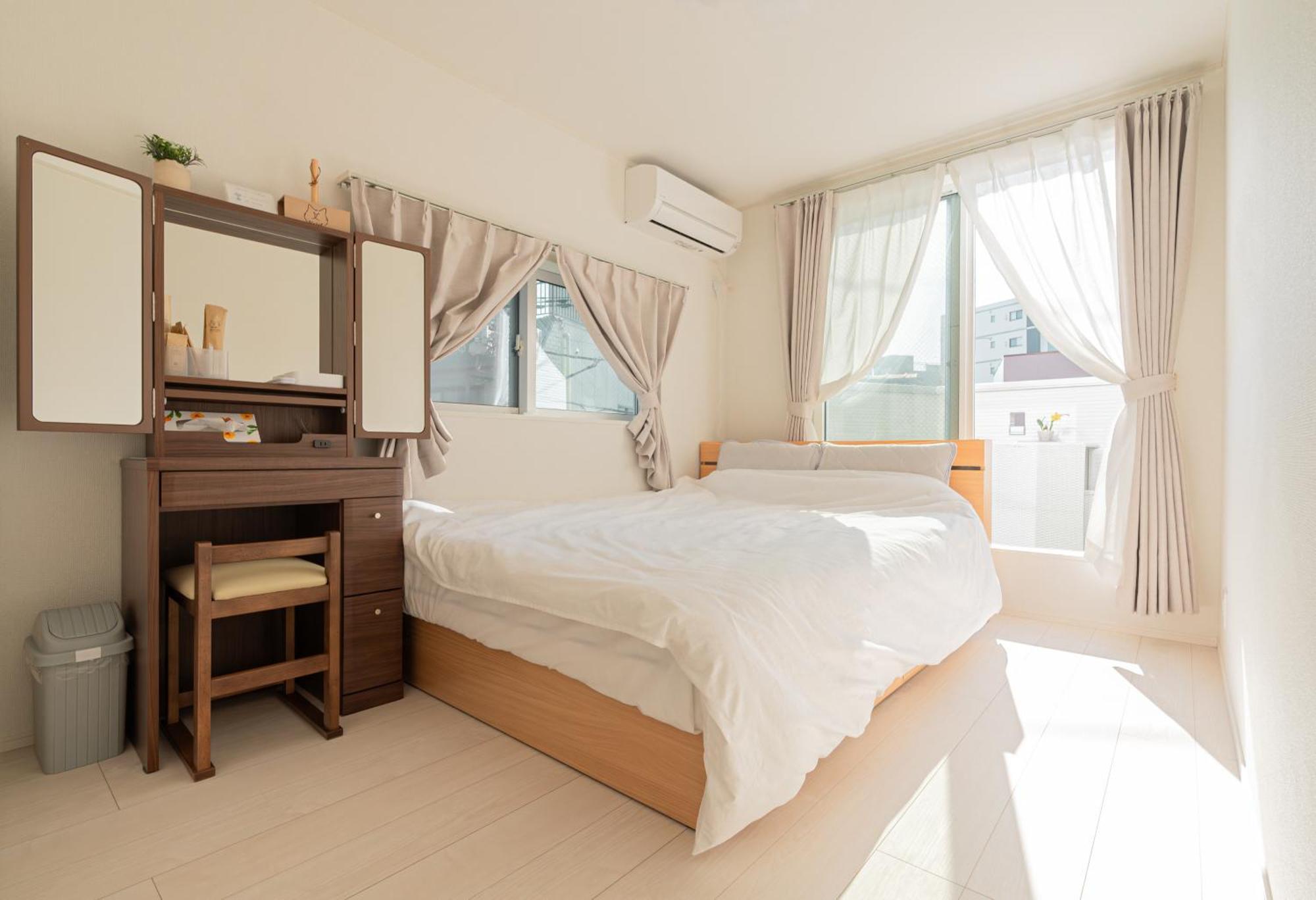 Vakantiehuis I Skytreeまで14分 最大10人 新築 一戸貸 Wifi完備 洗濯乾燥機 駐車場二台分 植物好き Tokio